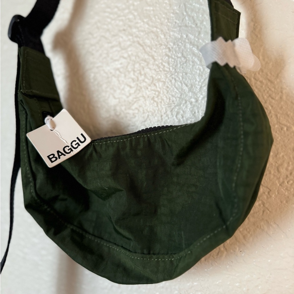 Mini crescent bag